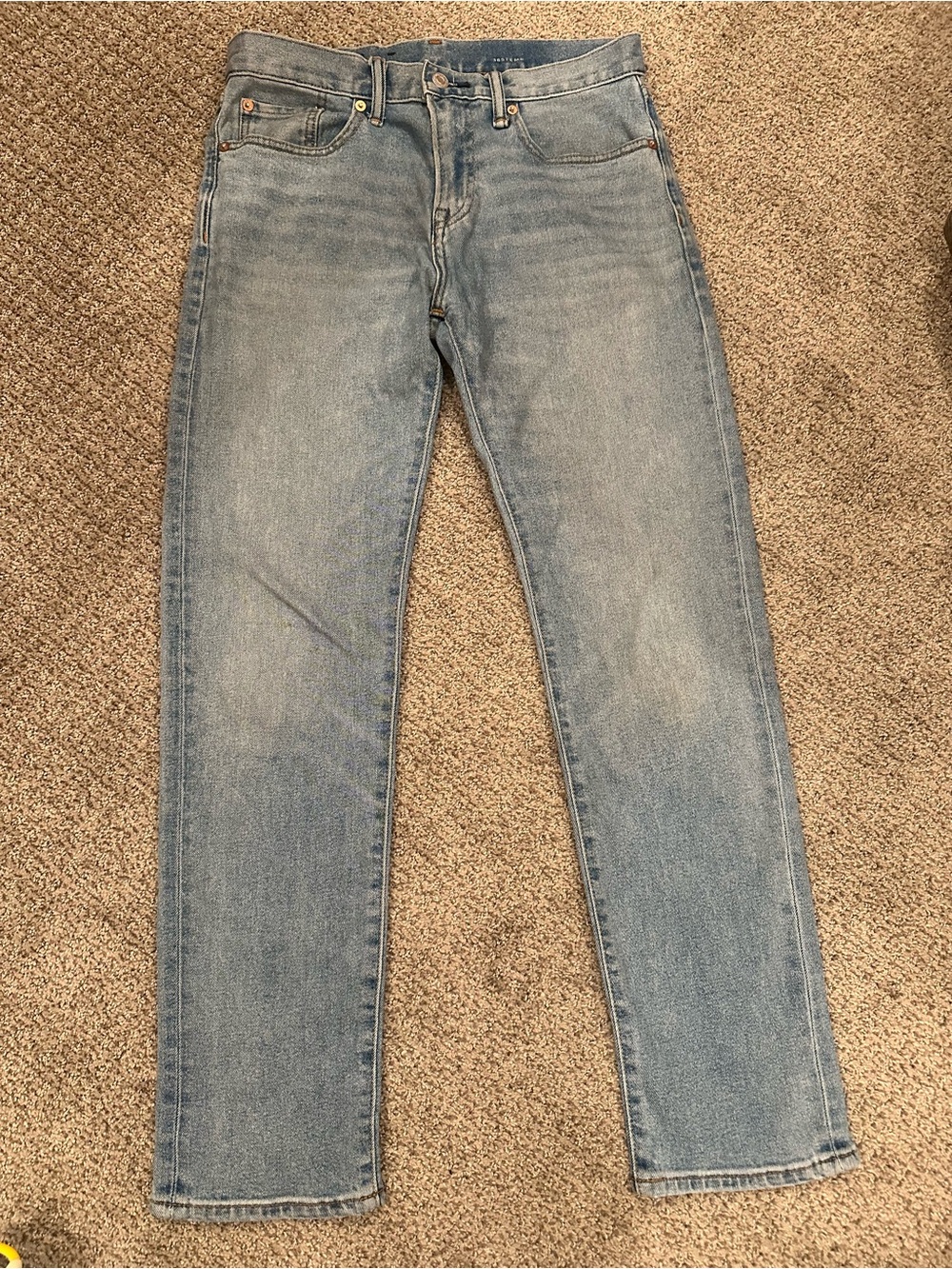 GAP Slim Straight Light Wash Jeans size 28